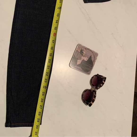 Eileen Fisher Skinny Jeans in Dark Denim Size 2 - Picture 11 of 13